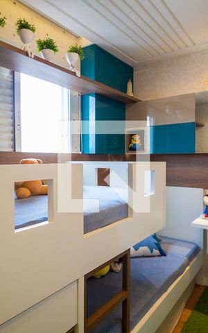 Apartamento à venda com 113m², 2 quartos e 2 vagas Apartamento à venda com 113m², 2 quartos e 2 vagasQuarto