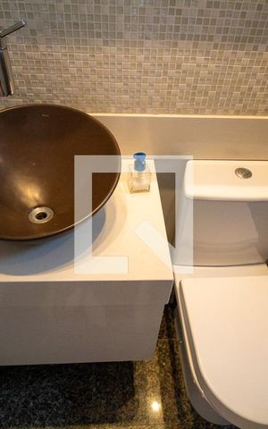 Apartamento à venda com 113m², 2 quartos e 2 vagas Apartamento à venda com 113m², 2 quartos e 2 vagasBanheiro Suíte