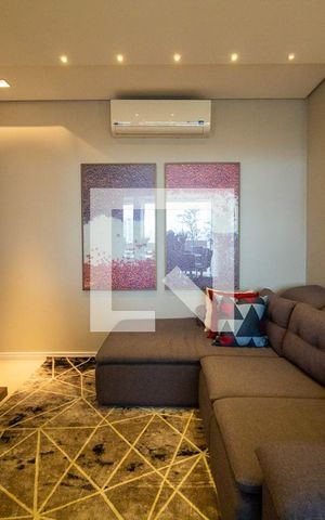 Apartamento à venda com 113m², 2 quartos e 2 vagas Apartamento à venda com 113m², 2 quartos e 2 vagasSala