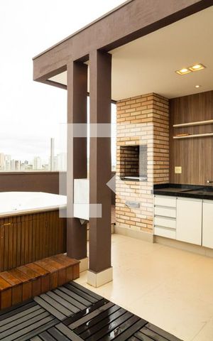 Apartamento à venda com 113m², 2 quartos e 2 vagas Apartamento à venda com 113m², 2 quartos e 2 vagasChurrasqueira