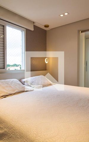 Apartamento à venda com 113m², 2 quartos e 2 vagas Apartamento à venda com 113m², 2 quartos e 2 vagasSuíte