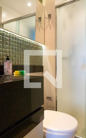Apartamento à venda com 113m², 2 quartos e 2 vagas Apartamento à venda com 113m², 2 quartos e 2 vagasBanheiro