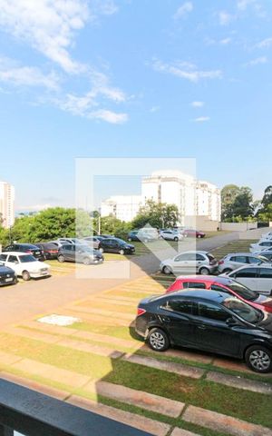 Apartamento à venda com 63m², 3 quartos e 1 vaga Apartamento à venda com 63m², 3 quartos e 1 vagaEntrada