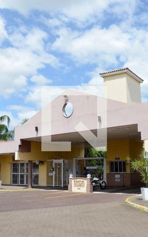 Casa de condomínio à venda com 89m², 3 quartos e 2 vagasFachada