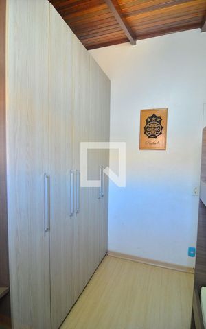 Casa de condomínio à venda com 89m², 3 quartos e 2 vagasQuarto 2