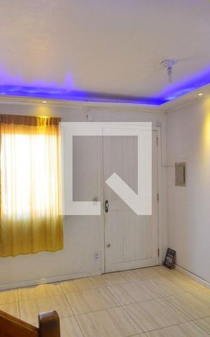 Casa de condomínio à venda com 89m², 3 quartos e 2 vagasSala
