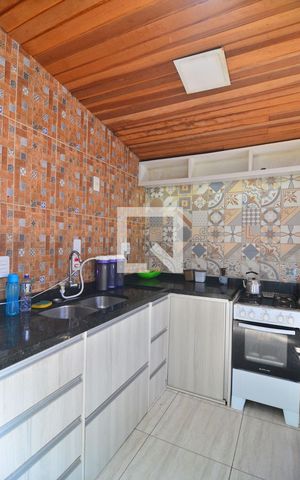 Casa de condomínio à venda com 89m², 3 quartos e 2 vagasCozinha