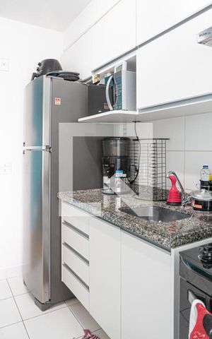 Apartamento para alugar com 48m², 2 quartos e 1 vaga Apartamento para alugar com 48m², 2 quartos e 1 vagaCozinha e Área de Serviço