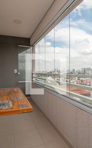 Apartamento para alugar com 43m², 1 quarto e 1 vaga Apartamento para alugar com 43m², 1 quarto e 1 vagaVaranda
