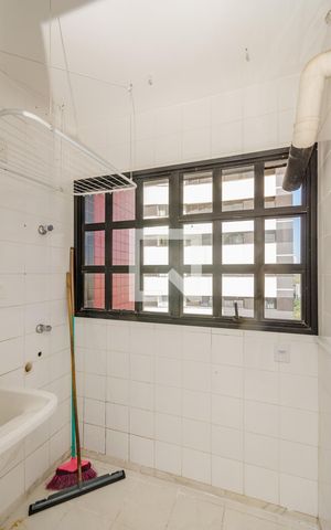 Apartamento à venda com 87m², 2 quartos e 2 vagas Apartamento à venda com 87m², 2 quartos e 2 vagasÁrea de Serviço