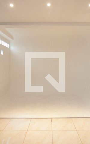 Casa à venda com 413m², 3 quartos e 4 vagasSala 8