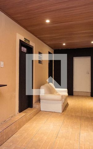 Casa à venda com 413m², 3 quartos e 4 vagasCorredor Acesso Salas