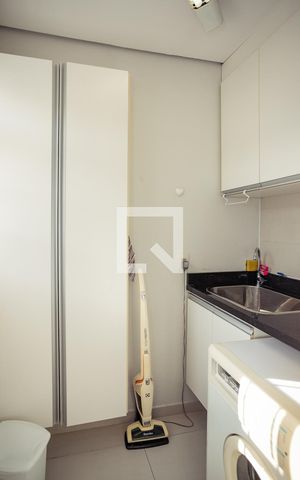 Casa à venda com 413m², 3 quartos e 4 vagasÁrea de Serviço