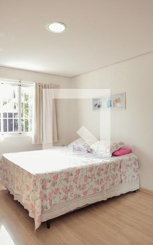 Casa à venda com 413m², 3 quartos e 4 vagasQuarto Suíte