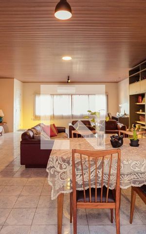 Casa à venda com 413m², 3 quartos e 4 vagassala