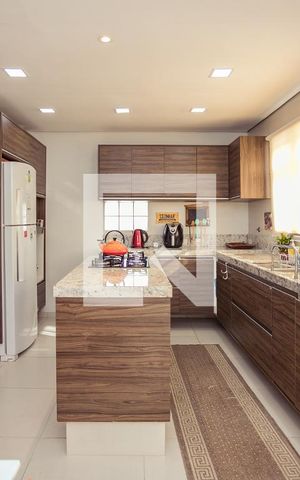 Casa à venda com 413m², 3 quartos e 4 vagasCozinha
