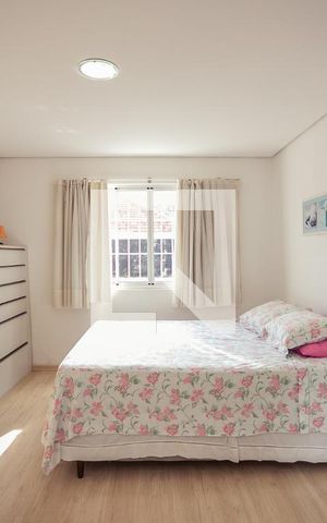 Casa à venda com 413m², 3 quartos e 4 vagasQuarto Suíte