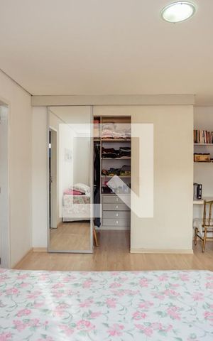 Casa à venda com 413m², 3 quartos e 4 vagasQuarto Suíte