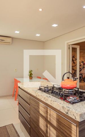 Casa à venda com 413m², 3 quartos e 4 vagasCozinha