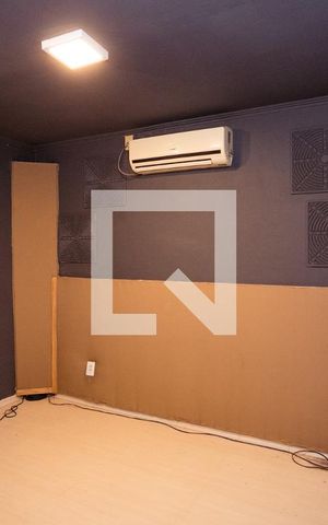 Casa à venda com 413m², 3 quartos e 4 vagasSala 7
