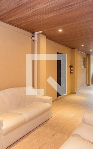 Casa à venda com 413m², 3 quartos e 4 vagasCorredor Acesso Salas