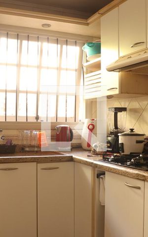Casa à venda com 350m², 3 quartos e 2 vagasCozinha