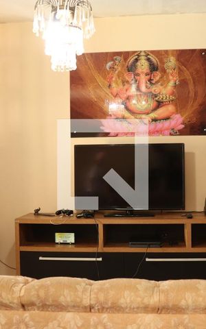 Casa à venda com 350m², 3 quartos e 2 vagasSala