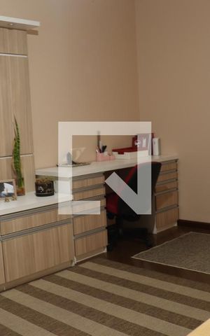 Casa à venda com 350m², 3 quartos e 2 vagasSala 2