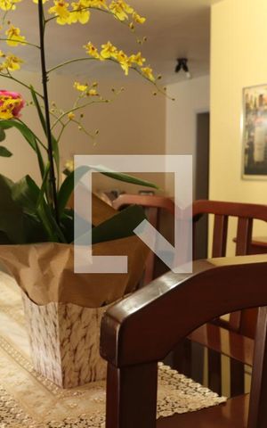 Casa à venda com 350m², 3 quartos e 2 vagasSala
