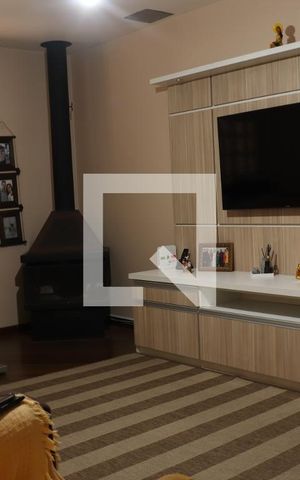Casa à venda com 350m², 3 quartos e 2 vagasSala 2