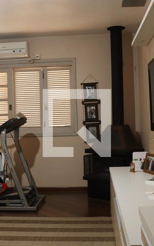 Casa à venda com 350m², 3 quartos e 2 vagasSala 2