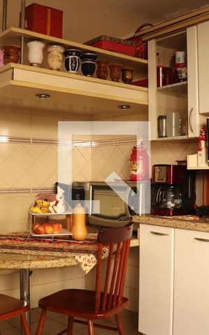 Casa à venda com 350m², 3 quartos e 2 vagasCozinha