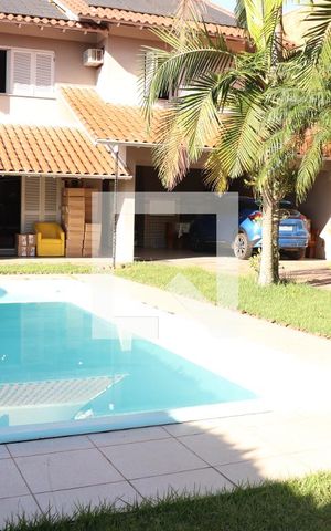 Casa à venda com 350m², 3 quartos e 2 vagasÁrea comum - Piscina