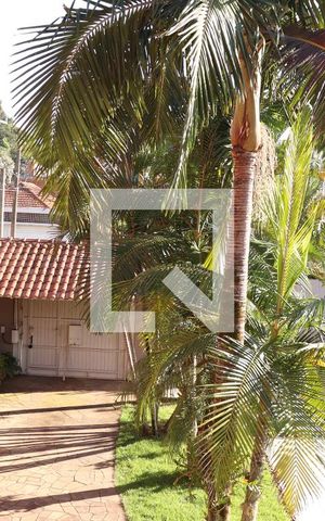 Casa à venda com 350m², 3 quartos e 2 vagasVista
