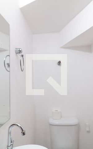 Casa de condomínio à venda com 56m², 2 quartos e 1 vagaLavabo 