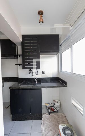 Apartamento à venda com 50m², 2 quartos e 1 vaga Apartamento à venda com 50m², 2 quartos e 1 vagaSala e Cozinha