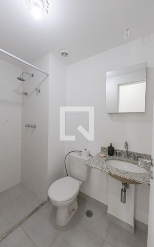 Apartamento à venda com 50m², 2 quartos e 1 vaga Apartamento à venda com 50m², 2 quartos e 1 vagaBanheiro Social