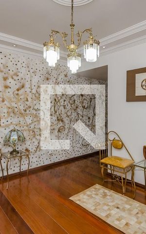 Casa à venda com 900m², 4 quartos e 3 vagas Casa à venda com 900m², 4 quartos e 3 vagasSala 2