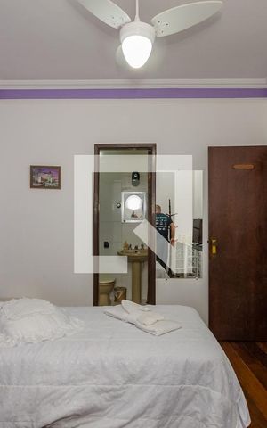 Casa à venda com 900m², 4 quartos e 3 vagas Casa à venda com 900m², 4 quartos e 3 vagasSuíte 3