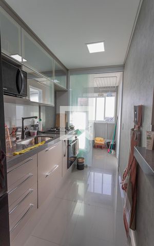 Apartamento à venda com 68m², 3 quartos e 2 vagas Apartamento à venda com 68m², 3 quartos e 2 vagasCozinha