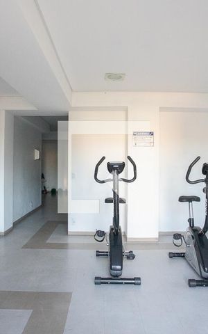 Apartamento à venda com 68m², 3 quartos e 2 vagas Apartamento à venda com 68m², 3 quartos e 2 vagasÁrea comum - Academia