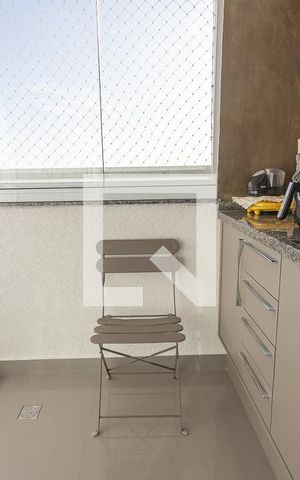 Apartamento à venda com 68m², 3 quartos e 2 vagas Apartamento à venda com 68m², 3 quartos e 2 vagasVaranda da sala