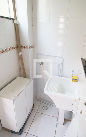 Casa de condomínio à venda com 83m², 2 quartos e 2 vagasÁrea de Serviço
