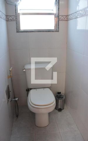 Casa à venda com 231m², 3 quartos e 2 vagasLavabo