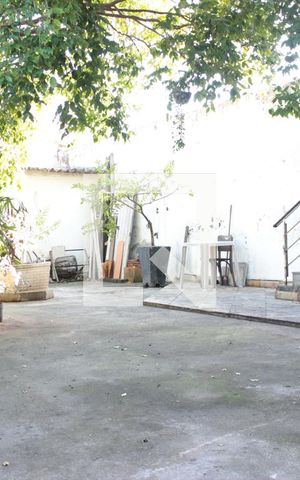 Casa à venda com 231m², 3 quartos e 2 vagasQuintal