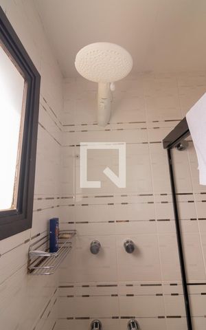 Apartamento à venda com 430m², 4 quartos e 4 vagas Apartamento à venda com 430m², 4 quartos e 4 vagasBanheiro Suíte 2