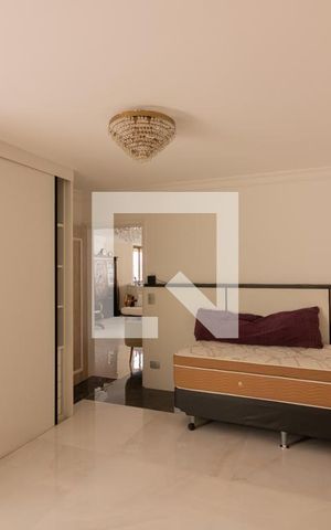 Apartamento à venda com 430m², 4 quartos e 4 vagas Apartamento à venda com 430m², 4 quartos e 4 vagasCobertura