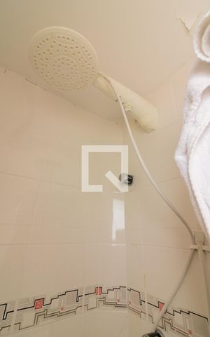 Apartamento à venda com 430m², 4 quartos e 4 vagas Apartamento à venda com 430m², 4 quartos e 4 vagasBanheiro Suíte 1