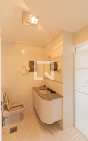 Apartamento à venda com 430m², 4 quartos e 4 vagas Apartamento à venda com 430m², 4 quartos e 4 vagasBanheiro Cobertura