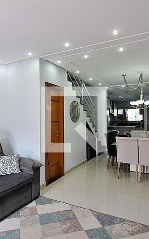 Casa à venda com 286m², 3 quartos e 4 vagasSala